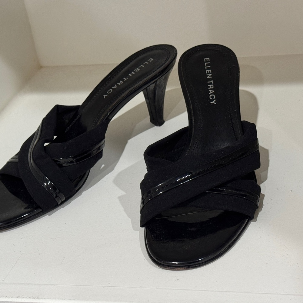 Ellen Tracy Black Crisscross Slip-On Heeled Mules/Sandals
